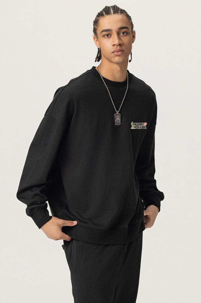 Men's Casual Crew Neck Sweatshirt with Subtle Graphic Detail