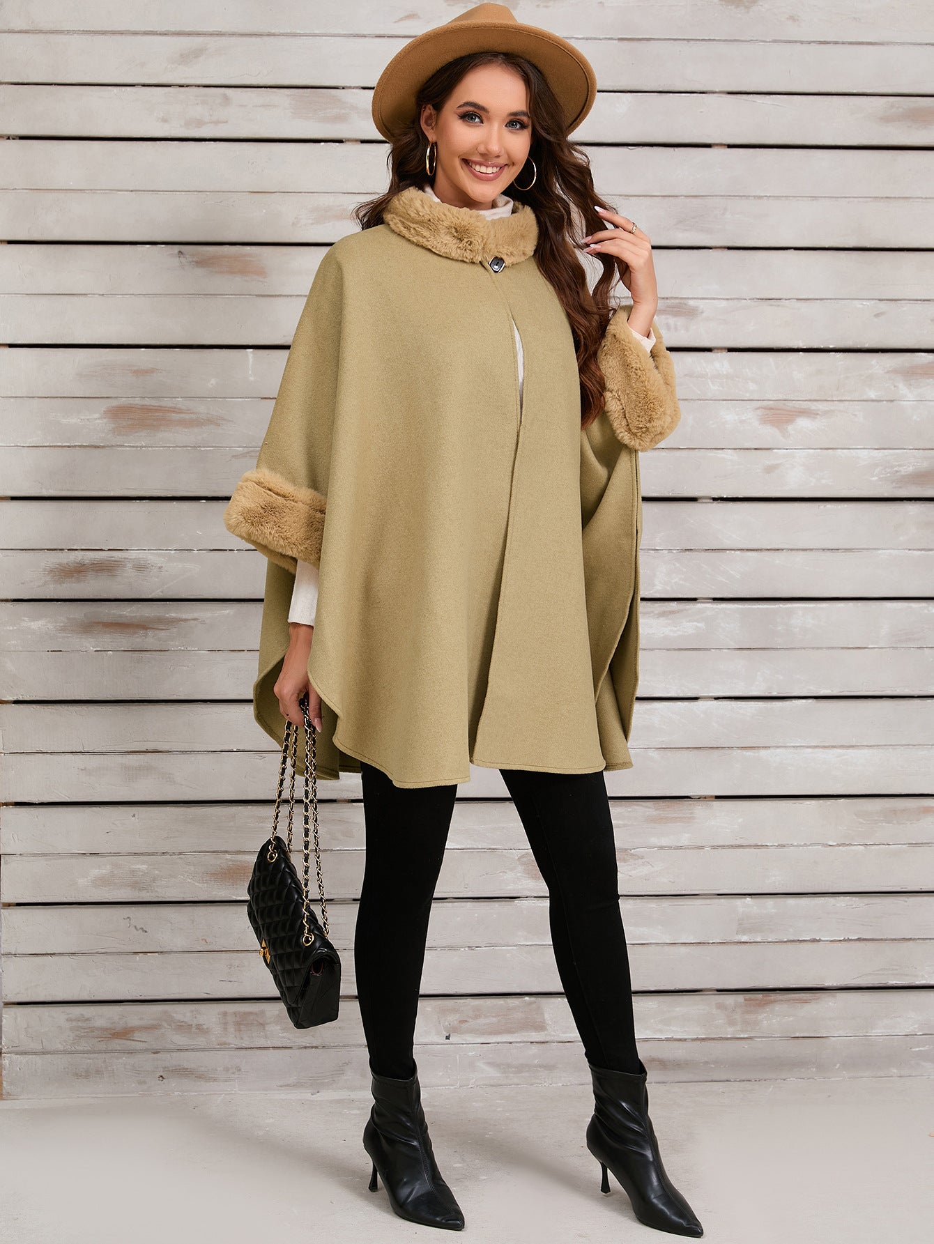 Elegant Poncho with Faux Fur Trim for Stylish Winter Evenings